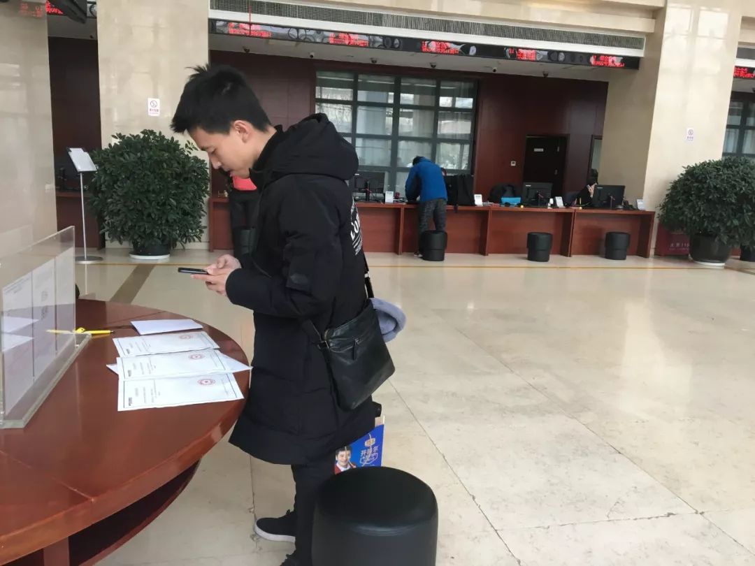 那些无所不能的跑腿小哥,跑腿小哥的日常生活