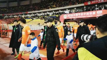 中超卓尔负永昌,中超首秀破门