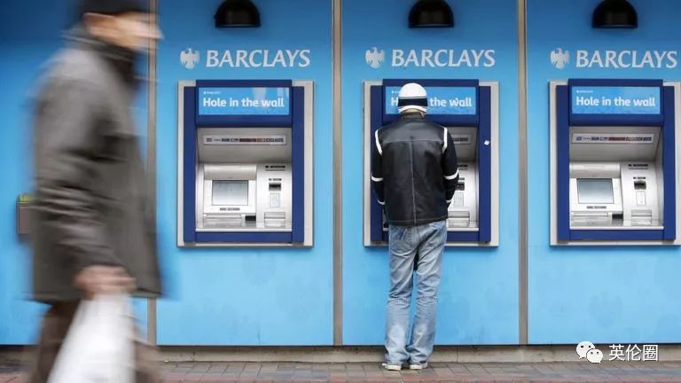 别私下换汇了！大批留学生涉洗钱账户冻结，大使馆紧急提醒！当事人律师这么说