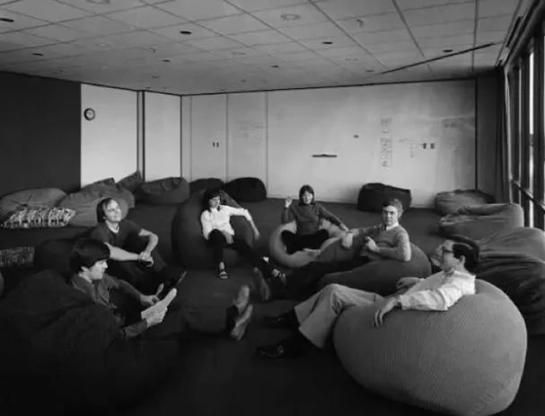 1909-2019，历代浪潮扑空者|馨期天