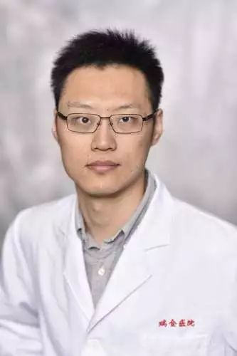 义诊活动心连心健康服务暖人心,医院开展学雷锋义诊送温暖活动