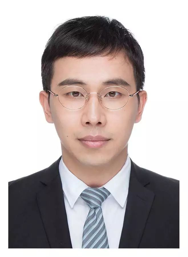 义诊活动心连心健康服务暖人心,医院开展学雷锋义诊送温暖活动