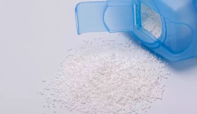 国货之光袜子变白,裤袜一洗就变黑