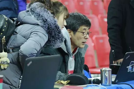 AJ换进球音乐，愁坏了DJ老同志！