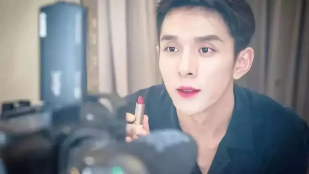 醒醒吧，没有一支口红能够“活到剧终”|小南都知道