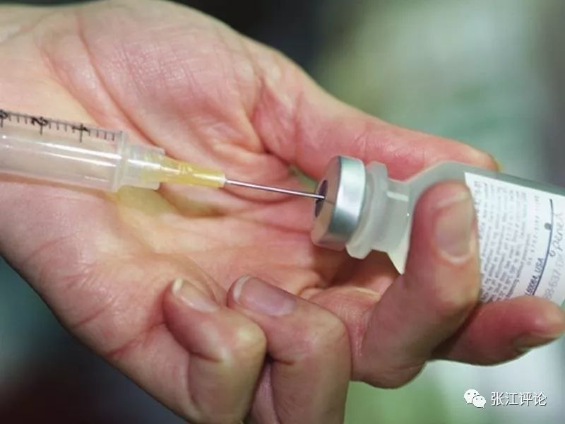 癌症治疗史上的革命：靶向治疗和免疫治疗