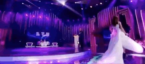 香港最美搬运工罗拉,罗拉是最美搬运工吗