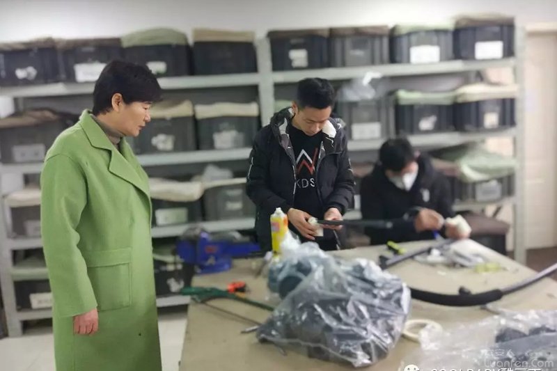 八十年代全国三八红旗手,第一批全国三八红旗手