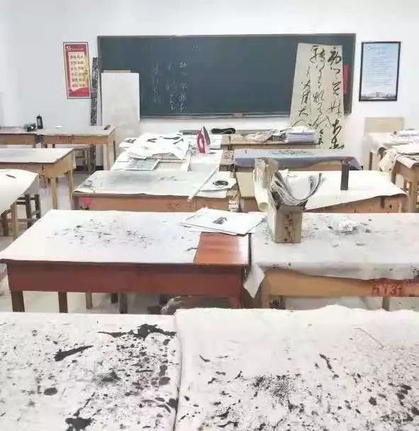 帅气小哥哥和美丽的小姐姐,八块腹肌的帅气小哥哥小姐姐