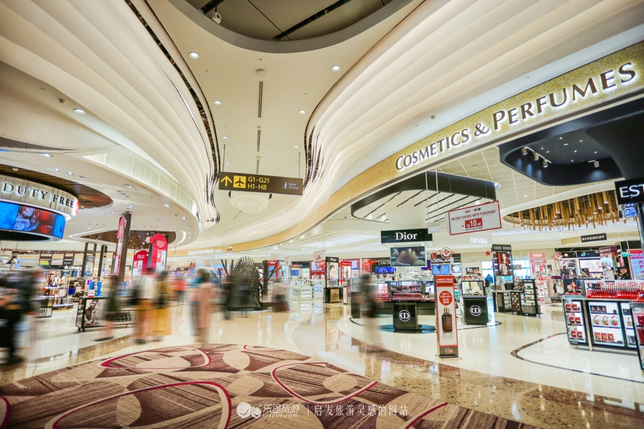 阿姆斯特丹机场lv免税店,机场免税店买lv