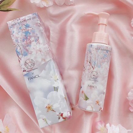 星巴克新品樱花初绽星冰乐大杯,星巴克春季限定樱花大杯