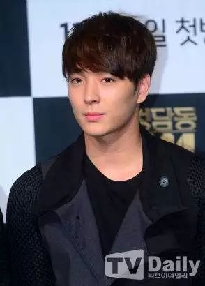 告捷性招待事件牵出大瓜！大批爱豆牵连其中，竟然还有崔顺实的事儿？！