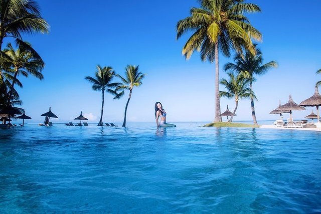 超美媳妇儿与你逃之夭夭大头强小蛮夭毛里求斯蜜月盛典~