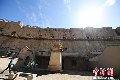 今年4月，敦煌莫高窟将正式开放“夜场”……