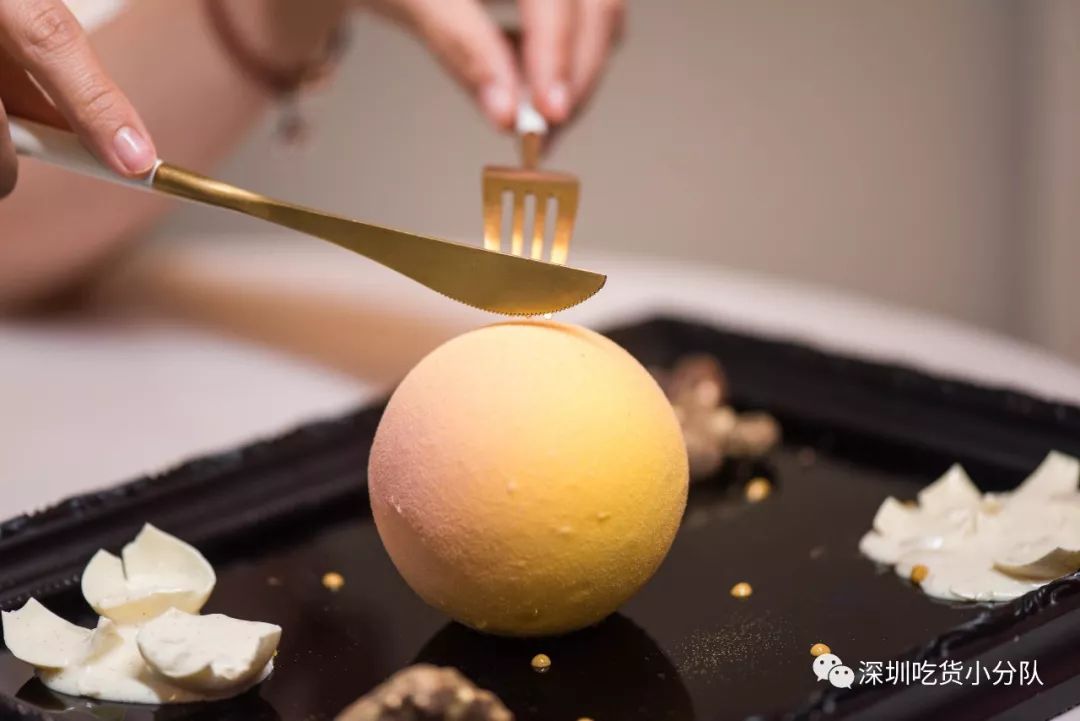 现出原形吧,这店的“小*子骗**”们