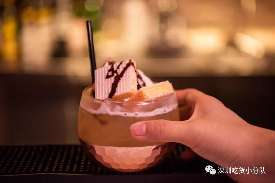 现出原形吧,这店的“小*子骗**”们