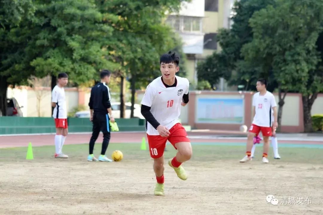 广东清远足球队梁家铭,清远梁佳铭