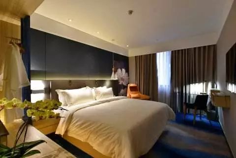 帮您问了丨网上订房遇“不可取消”如何维权?