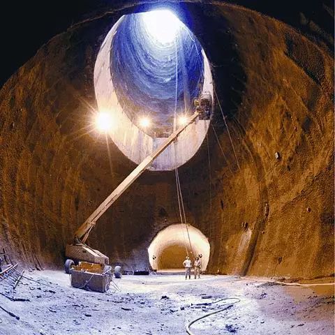 世界最大的“科学废墟”：美超导超级对撞机夭折启示录