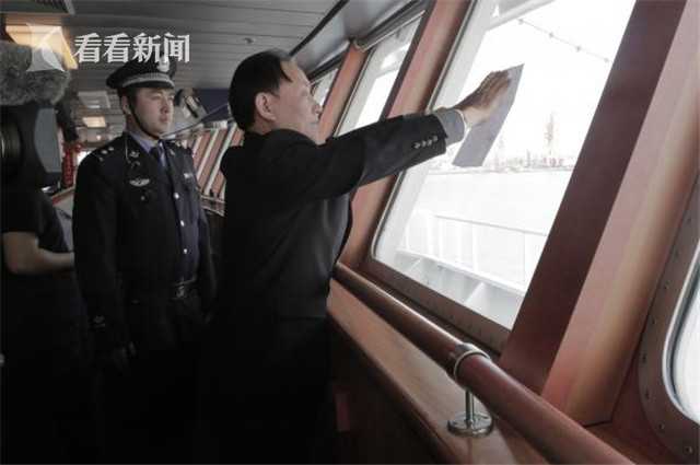 船东拖欠船员工资怎么要,船东拖欠工资怎么解决