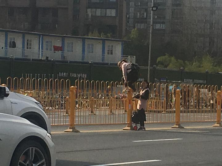 杭州天目山路高架,天目山路封路