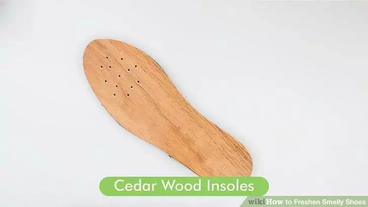 鞋子穿不脏的小窍门,穿脏的鞋子用它轻轻一擦就干净