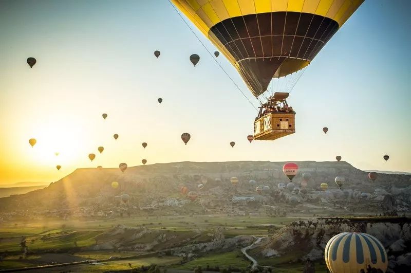 关于跳伞你想知道的事情,热气球都有什么样的