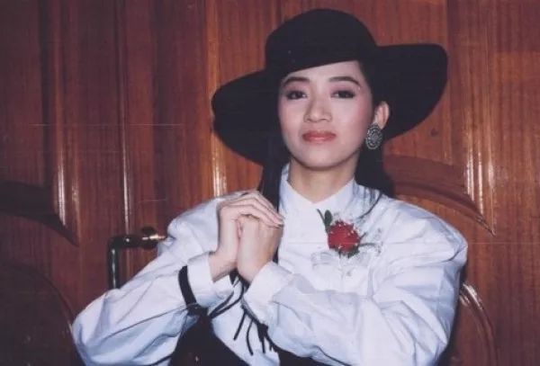 病历写错得到了赔偿怎么办,病历名字错了一个字还理赔吗