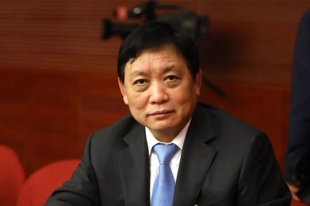 为什么白酒不能走向世界,为什么白酒很难走出国门