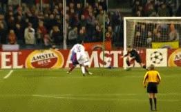 2005年欧冠蓝军淘汰巴萨，一场充斥着争议的史诗对决（上）