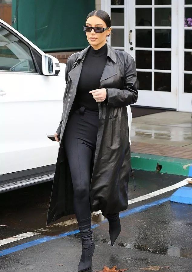 穿上它又酷又有钱，今年一定要买一件