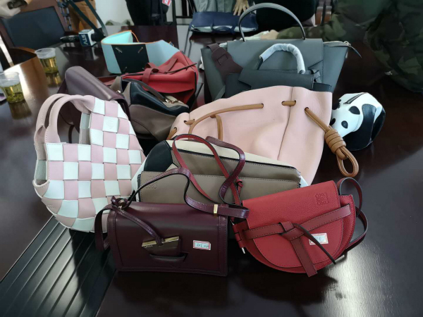 朋友圈代购的商品,朋友圈代购欧米茄