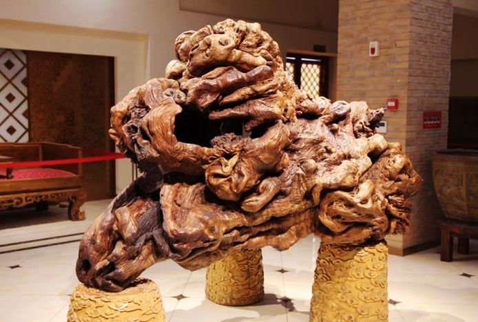 带孩子云游国内外10大顶级博物馆,青岩古镇金丝楠木博物馆