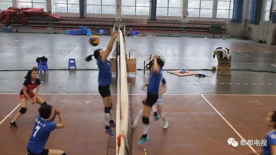 礼赞伟大祖国快闪视频,致敬祖国快闪的视频