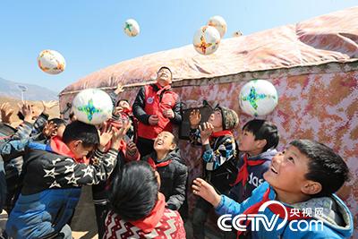 周文君新疆,周文君淄博