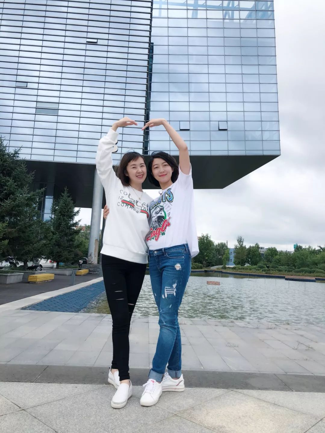 宫颈癌早期10种症状宫颈糜烂,绝经后宫颈癌的早期信号和症状