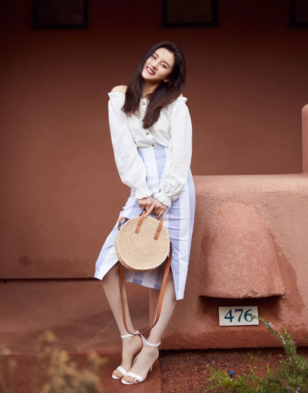 高街里捞夯货要选对KOL，比如宋祖儿孟美岐和张嘉倪她们……