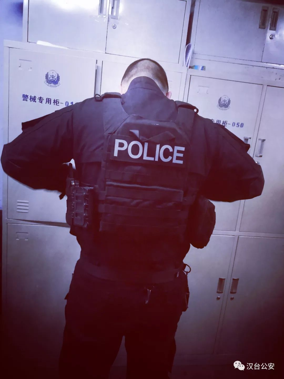 鐝插摜楂樻竻瑙嗛,鐝插摜