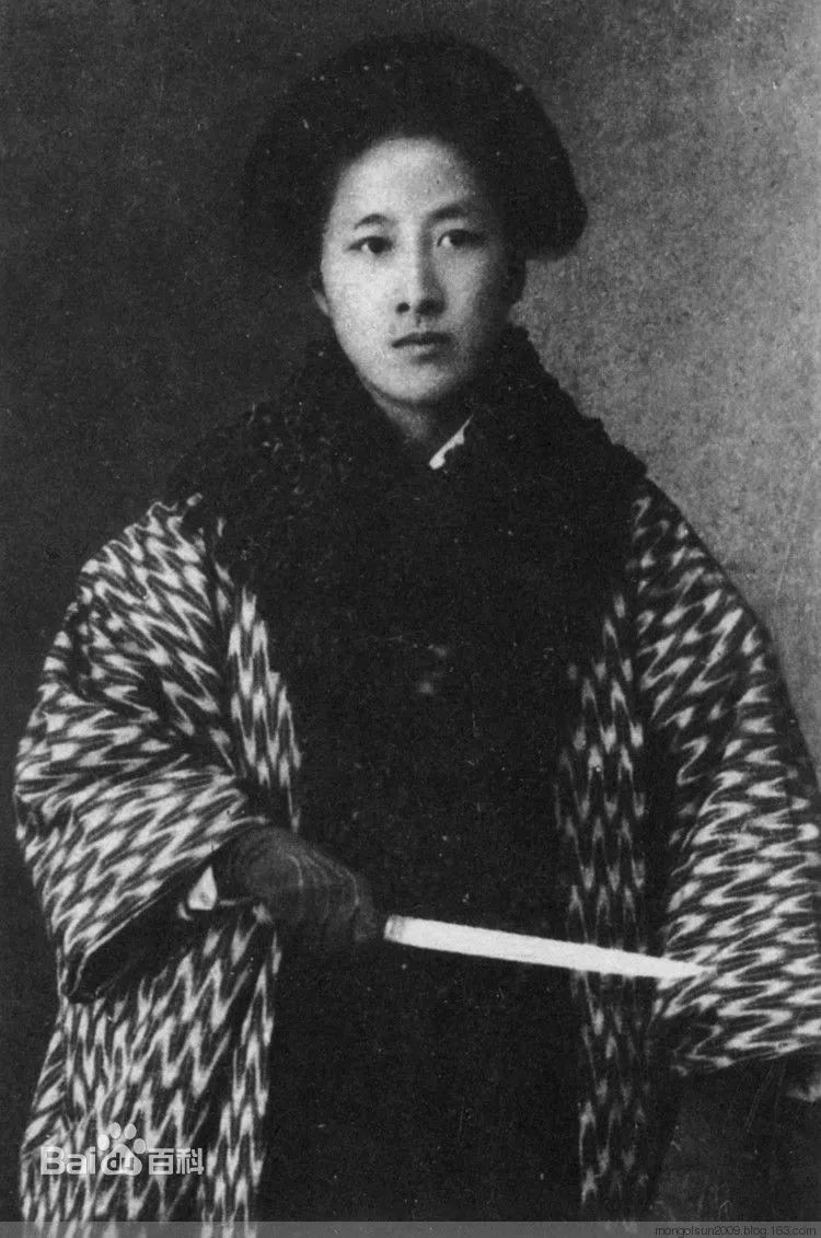 鉴湖女侠秋瑾的传奇一生,秋瑾为什么被称为鉴湖女侠