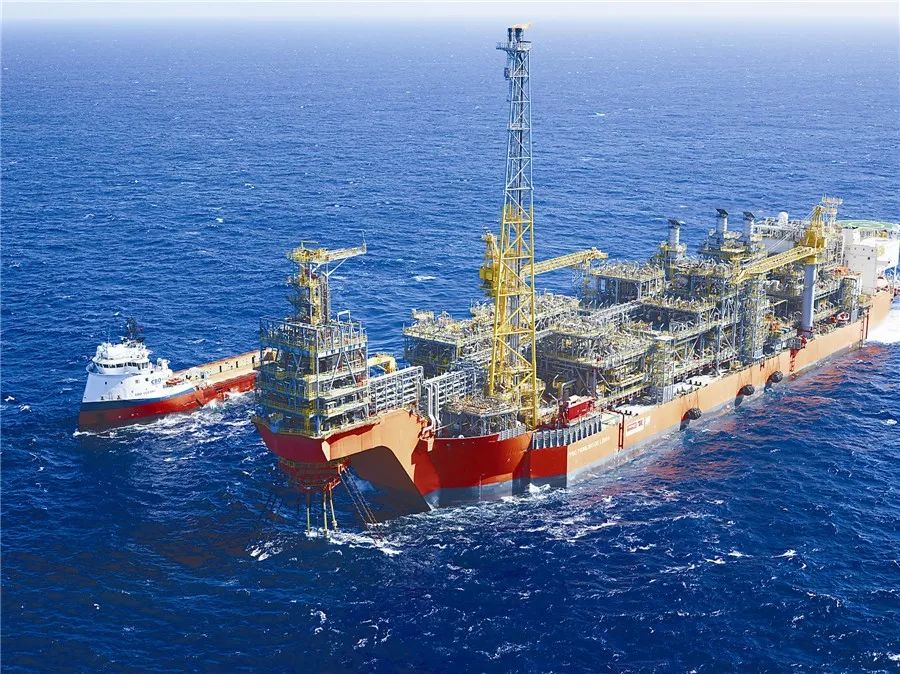 阳光沙滩比基尼：两不厌，两相欠