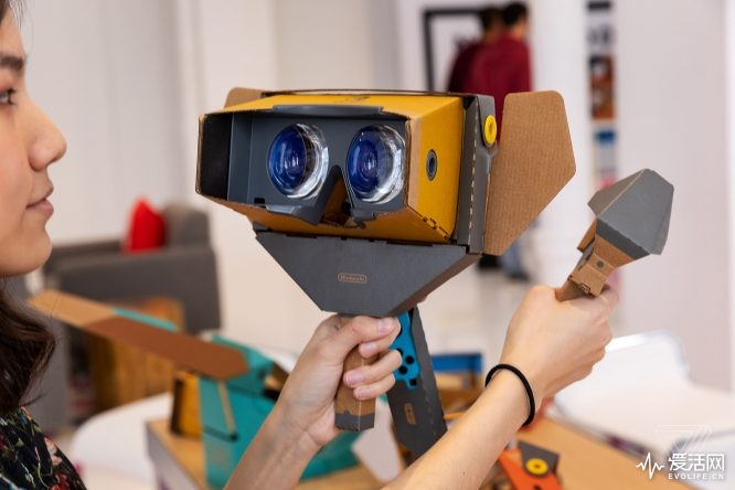 任天堂vr纸盒,任天堂vr是最早的vr吗