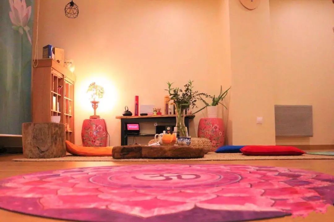 美容养生送泥灸福利,理疗养生福利