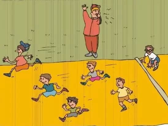 发生在体育课上的事,在学校体育课发生有趣的事