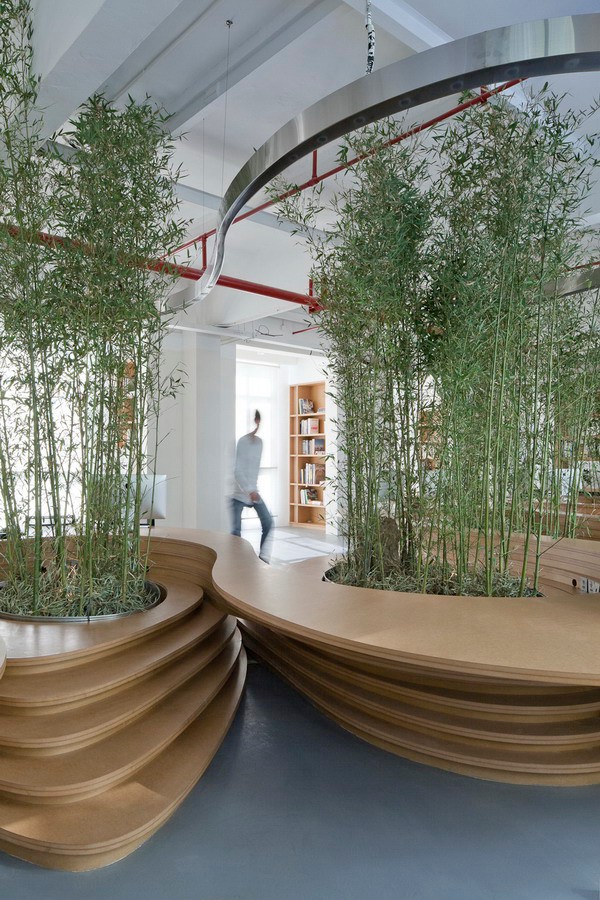 JIWDCASA「君」系列米兰首发，来自中国的精致！