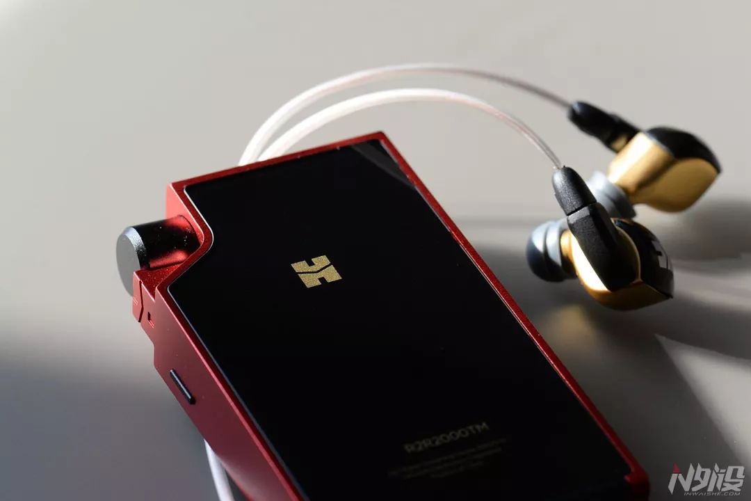 红潮！HIFIMAN红太子R2R2000TM音乐*放播**器体验