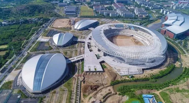 马鞍山晚上室内体育场,马鞍山新体育中心在哪里