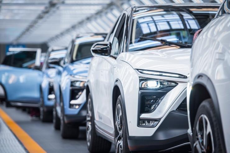 深航App劫持微信；AppleNews上线首日遭遇各种崩溃；华为P30“望远镜手机”正式发布|雷锋早报