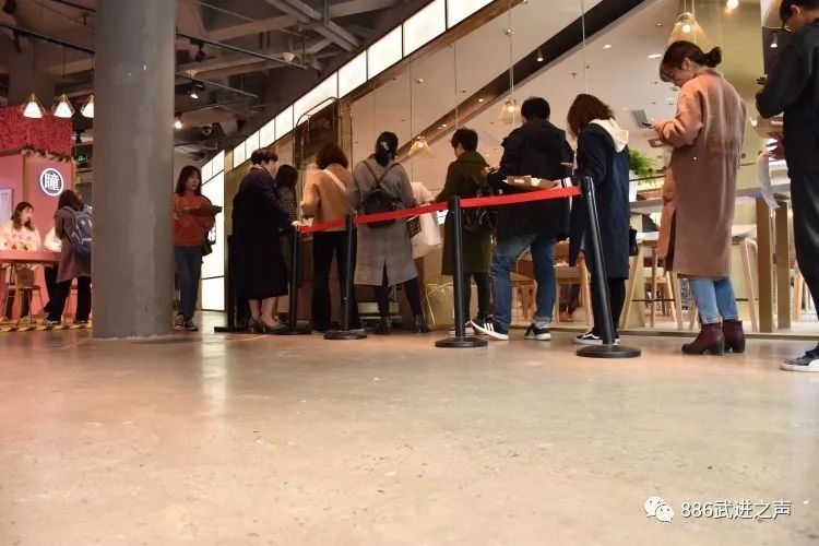 常州网红店背后的“赢家”！组团作战的代购团队