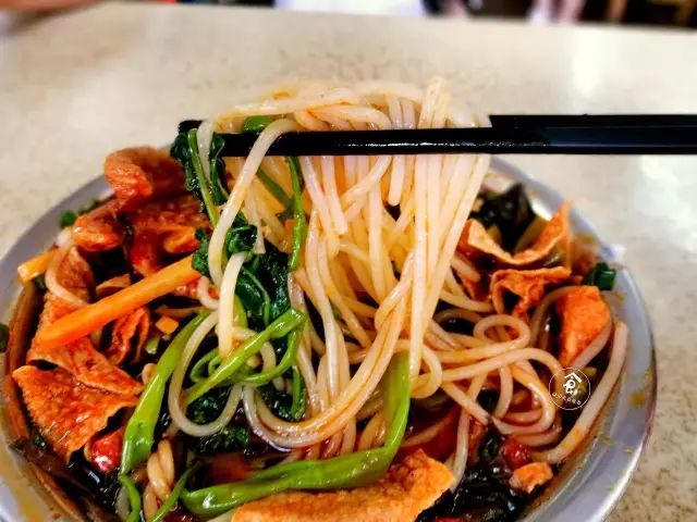 螺蛳粉能征服老挝人,螺蛳粉超爽版