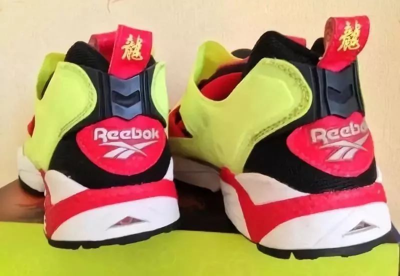 权志龙在成龙演唱会上的视频,成龙和权志龙谁名气最大